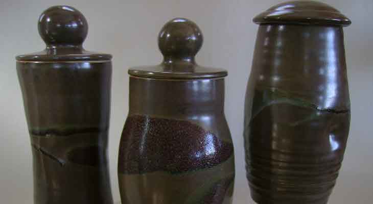 Vases & urns.